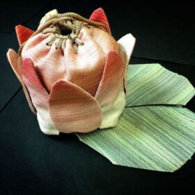 蓮の花巾着
