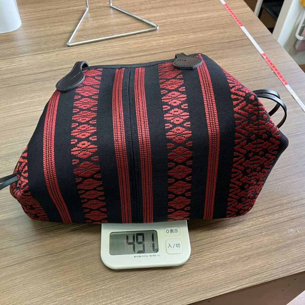 バッグの重さを測ってみた